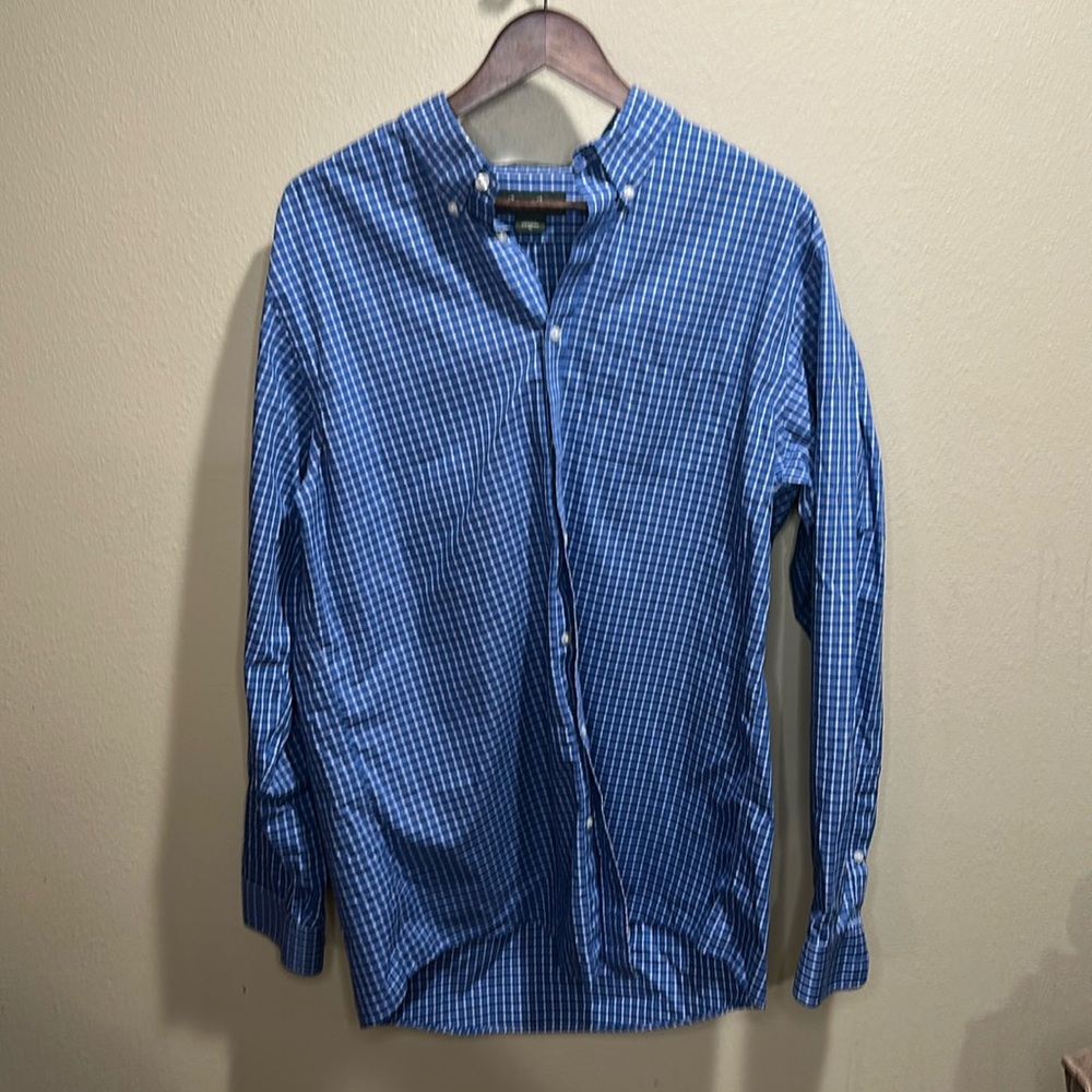 GUC Eddie Bauer relaxed fit button down